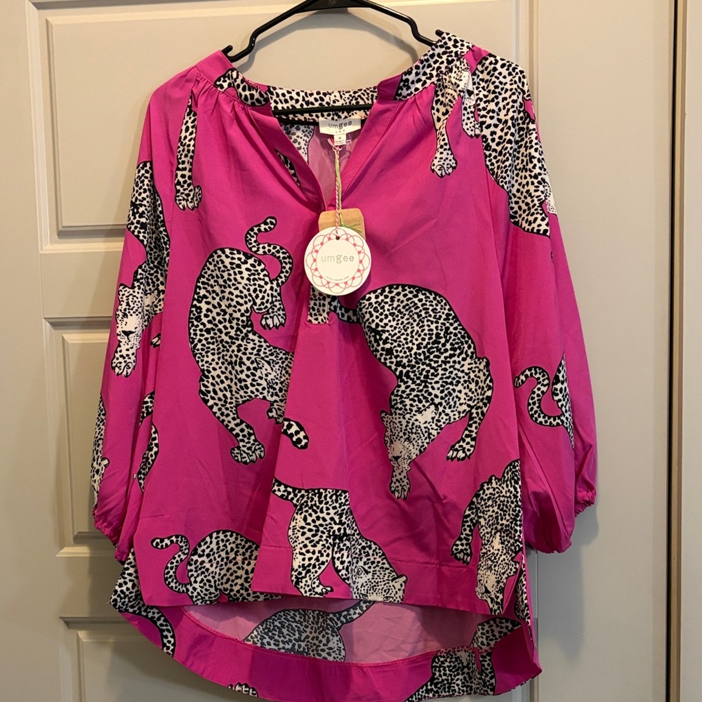Women’s Pink Leopard Top